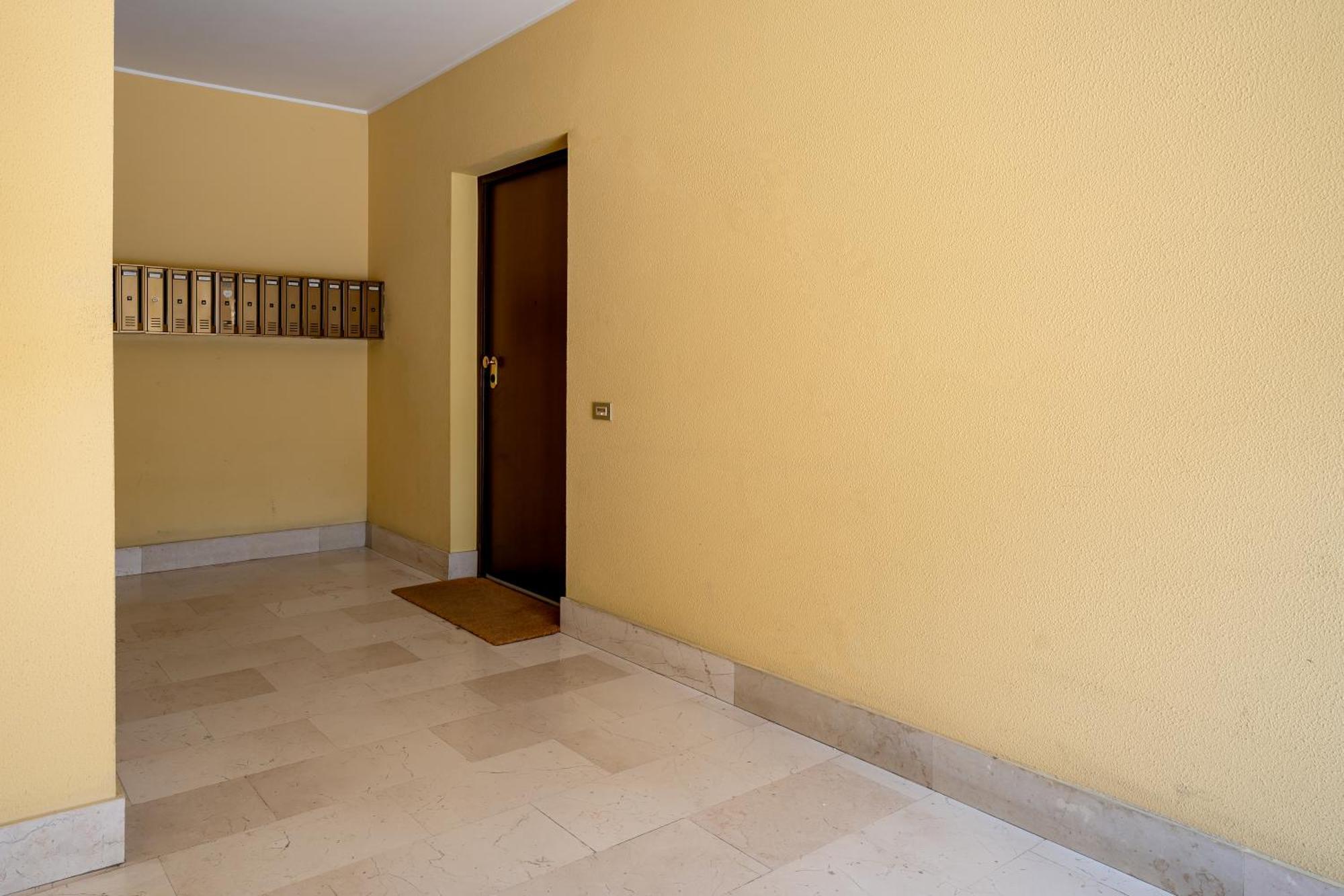 Kalbia Apartment Or Rooms Renovated, Functional, Intimate And More Cagliari Exteriör bild